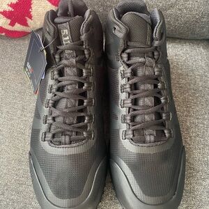 5.11 Tactical Men's Charcoal Athletic Shoes